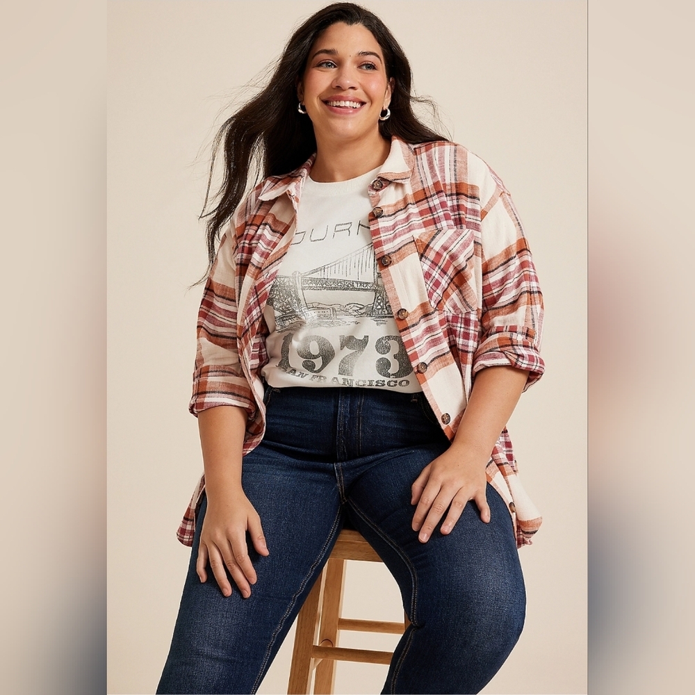 Nwt cabin plaid boyfriend button down. 1x